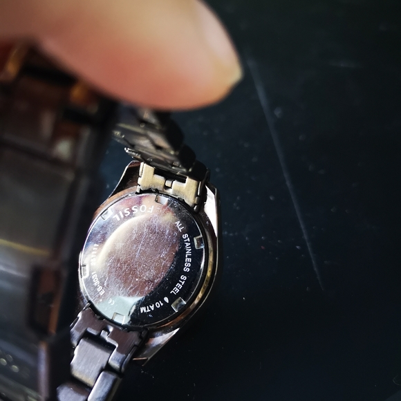 Fossil brown watch - Picture 2 of 3